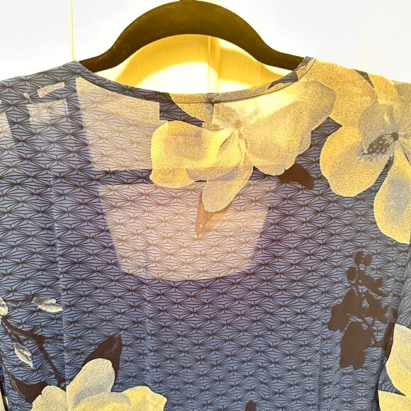 Blue Floral Kimono-Style Dress – Size 14 - Picture 4 of 12